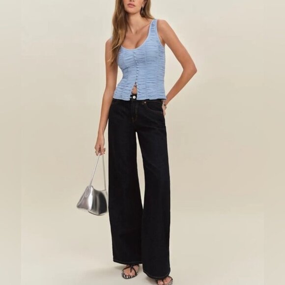 NWT Reformation Archer Top Ice Water Light Blue | US 0 UK 4 - Picture 3 of 13